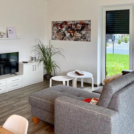 Ferienhaus Moin. Am Harkebruegger See Mit Sauna Barssel  外观 照片